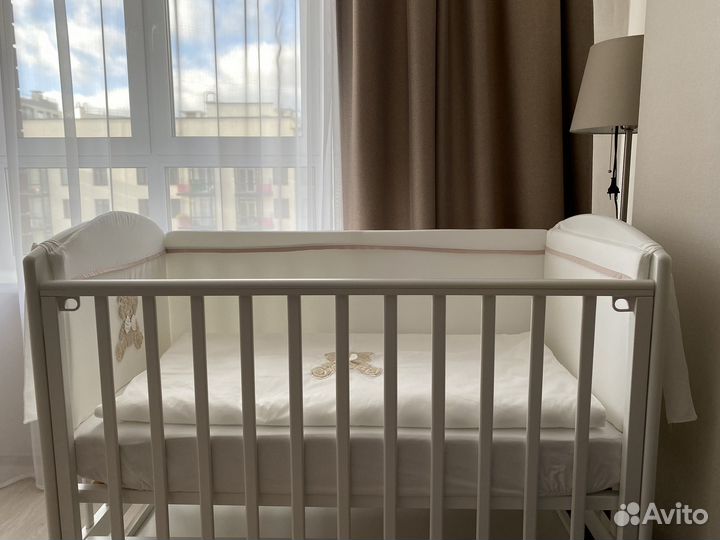 Комплект белья в кроватку(бортики+подушка+одеяло)