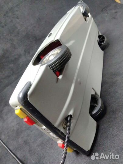 Машина на пульте завод им. А.А. Кулакова 92' СССР