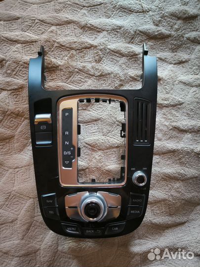 Панель управления мультимедией Audi q5