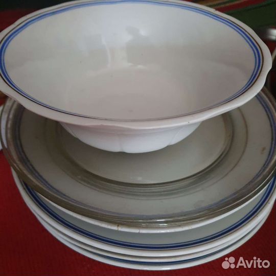 Набор столовой посуды