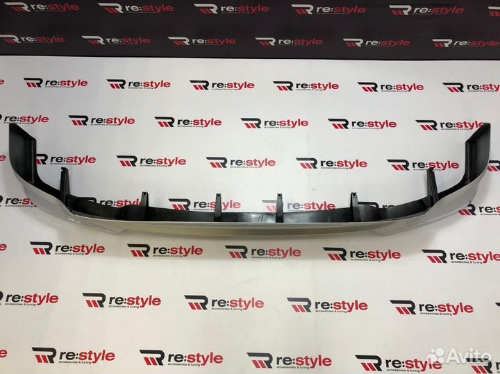 Губа передняя Toyota Land Cruiser 200 2м S1985