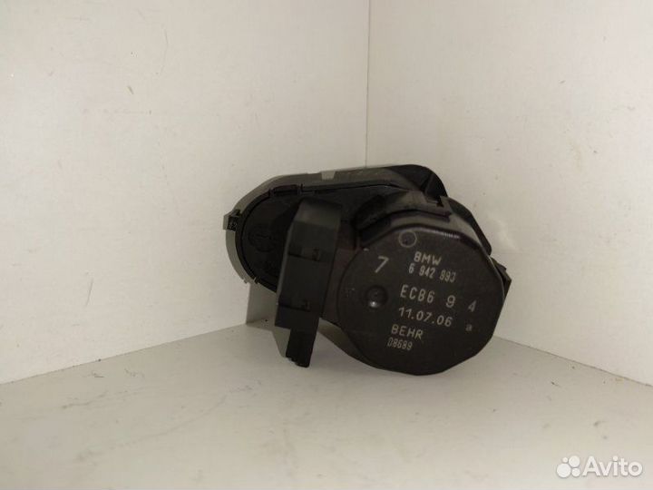 Сервопривод заслонок печки Bmw 5 E60 N52B30 2006