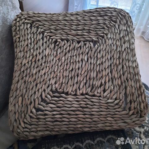 Сидушки из соломы 50х50 см