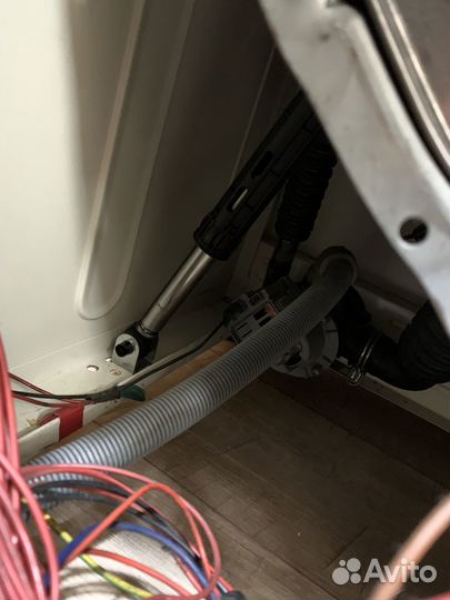 Стиральная машина indesit на запчасти