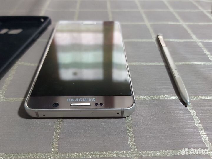 Samsung Galaxy Note 5, 4/64 ГБ