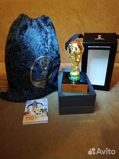 Кубок Чемпионата Мира по футболу 2018 (Сувенир)