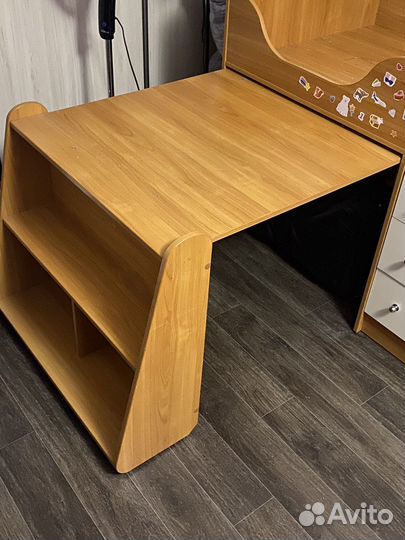 Детская кровать-чердак с матрасом