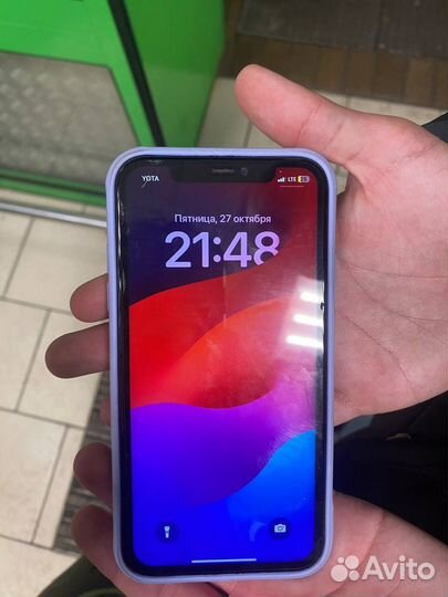 iPhone 11, 64 ГБ