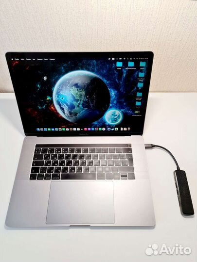 Apple MacBook Pro 15 2017 Touch bar Touch ID