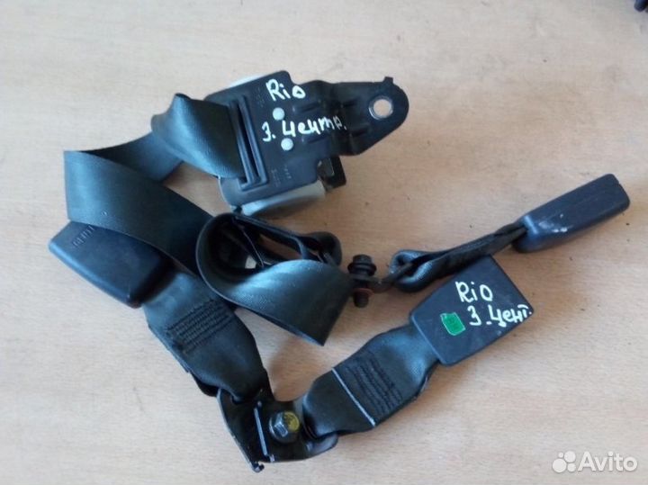 Ремень безопасности задний Kia Rio 3 QB 1.6 2013