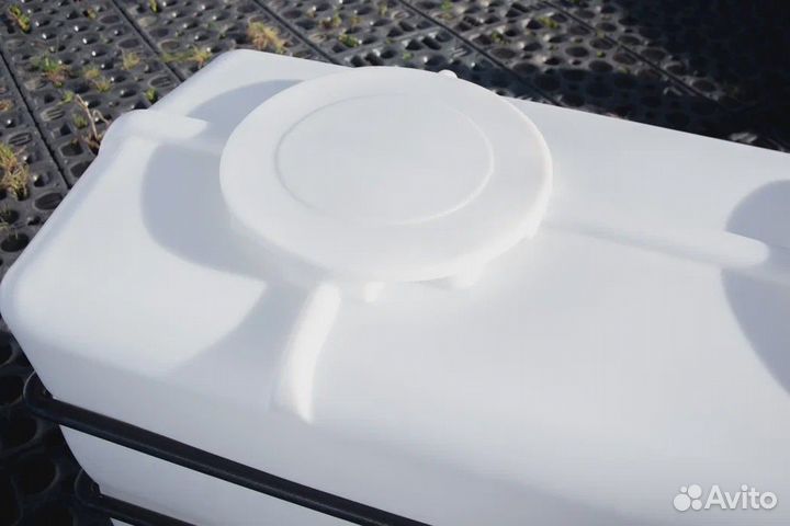 Емкость K 3000 л в обрешетке