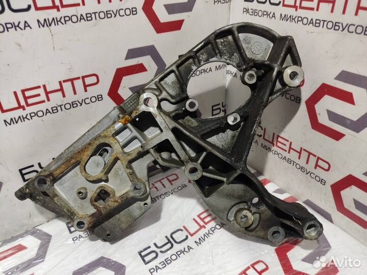 Кронштейн генератора и насоса гу 1.9 Фиат Добло