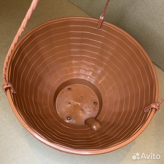 Кашпо подвесное 6 литров с поддоном