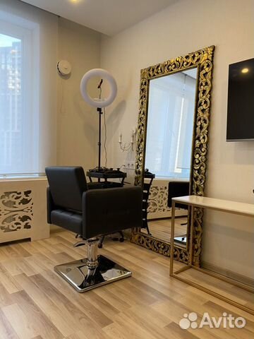 Аренда кресла парикмахера