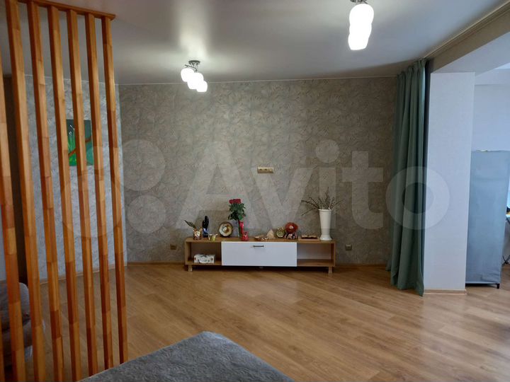 2-к. квартира, 73,8 м², 7/10 эт.