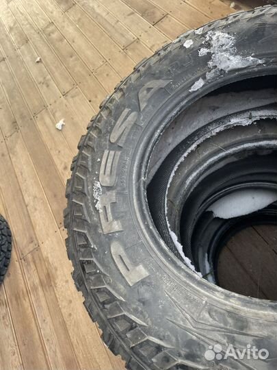 Presa PS55 245/70 R16 111S