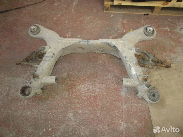 Балка задняя Mercedes Benz W211 E-Klasse 2002-2009