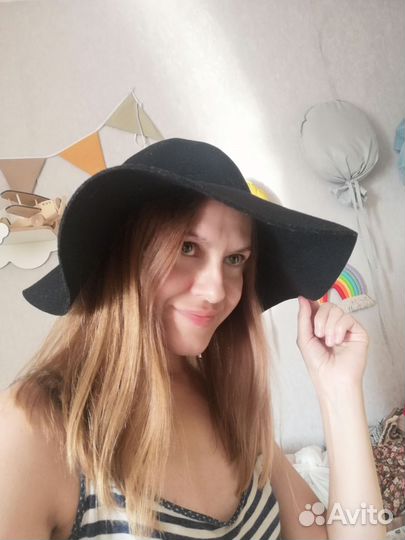 Шляпа черная Mascotte