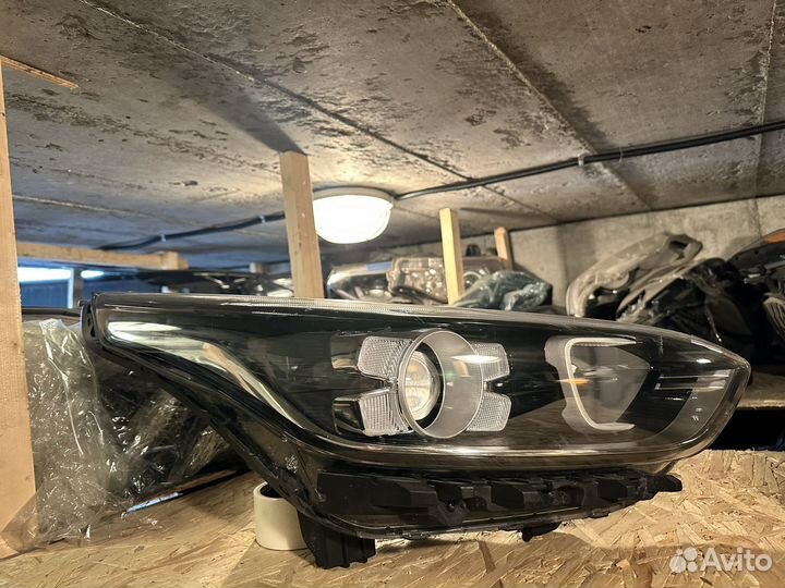 Фара правая Kia Cerato 4 2018-2021