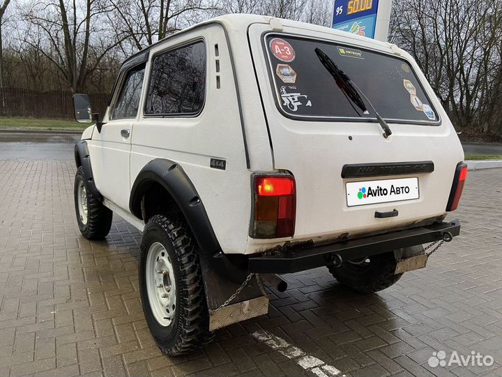 LADA 4x4 (Нива) 1.7 МТ, 1995, 100 000 км