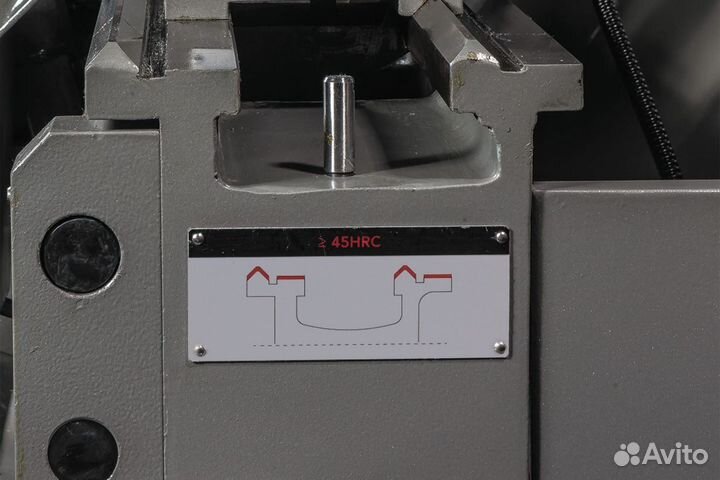 Токарно-винторезный станок Jet