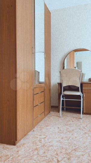 2-к. квартира, 56 м², 5/10 эт.