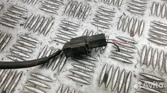 Ступица передняя левая mitsubishi pajero sport 1