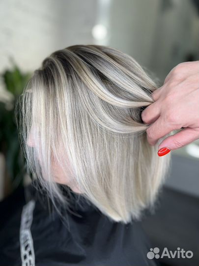 Стилист колорист