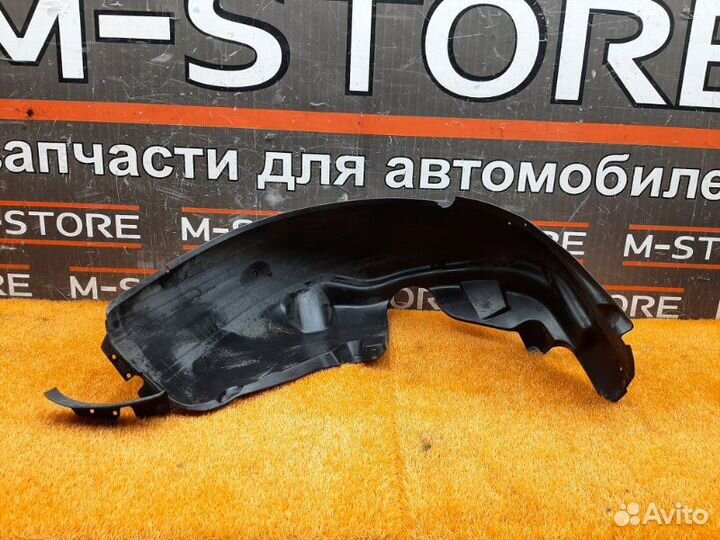 Подкрылок задний левый Bmw 6-Series E63 N62B48B