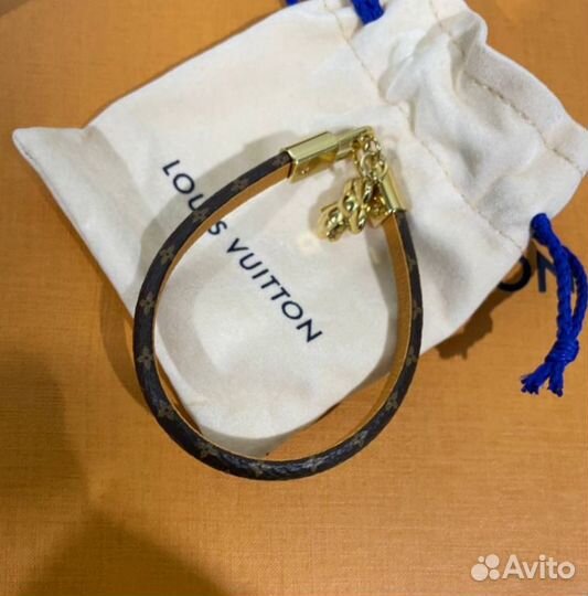 Louis Vuitton браслет Vivienne Charm