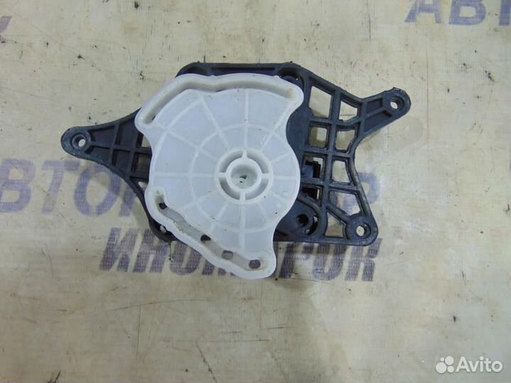 Моторчик заслонки печки для Hyundai Solaris 1 201