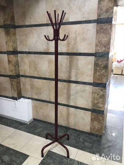 Вешалка для одежды напольная