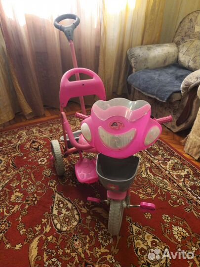 Детский трехколесный велосипед