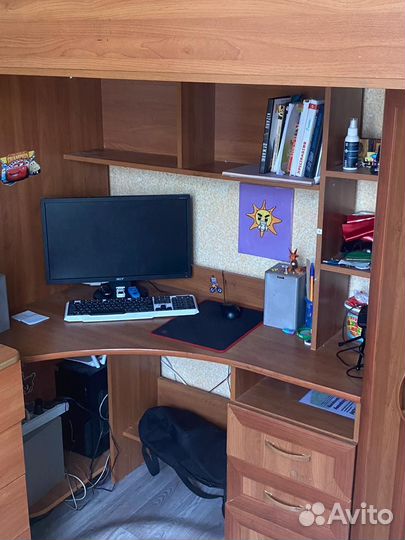 Кровать чердак в хорошем состоянии,торг