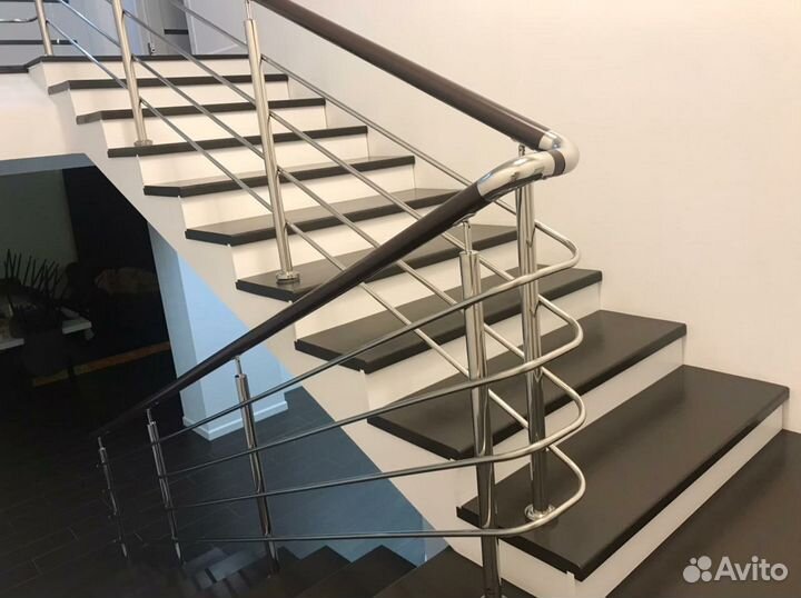 Перила для лестниц