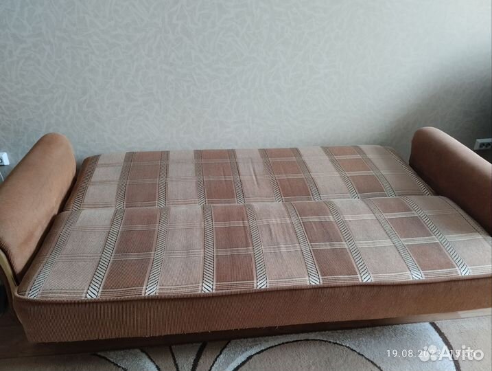 Диван и 2 кресла