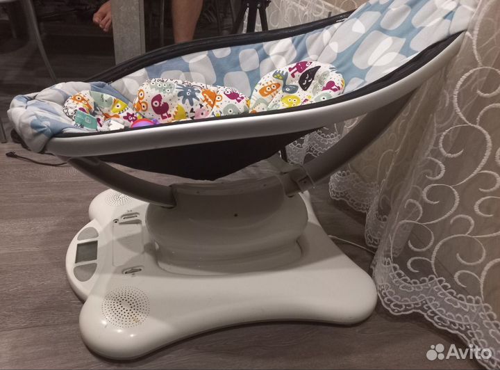 Детские качели 4moms mamaroo с вкладышем