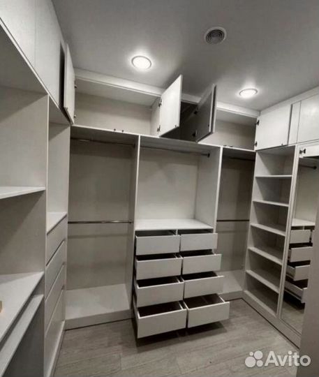 Мебель на заказ Кьяра