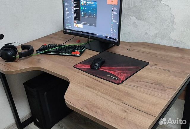 Письменный стол лофт