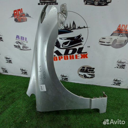 Крыло переднее правое Honda Civic 8 4D 2006-2011