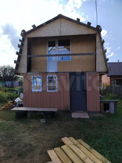 Дом 100 м² на участке 6 сот.