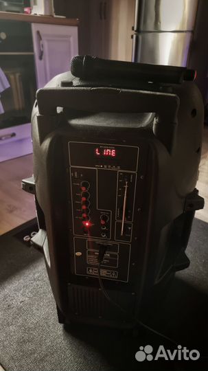 Колонка активная (акустическая система) aiwa