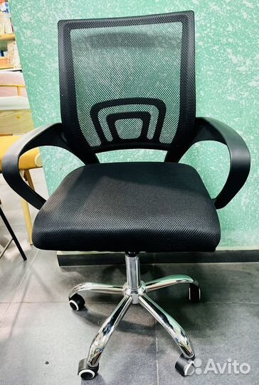 Компьютерное кресло