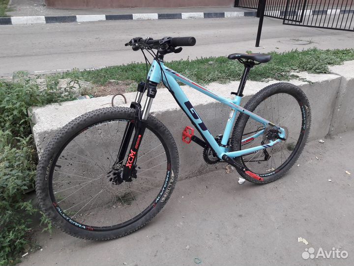 Горный велосипед GT Avalanche comp