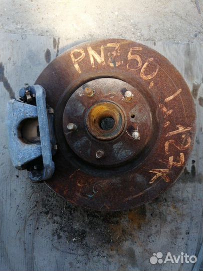 Ступица передняя левая Nissan Murano Z50 VQ35