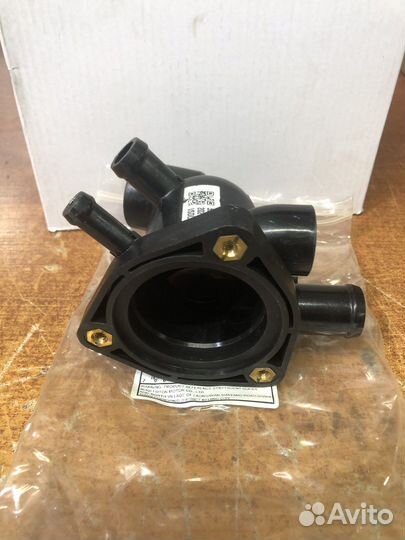 Корпус термостата ISF 2.8 Cummins оригинал