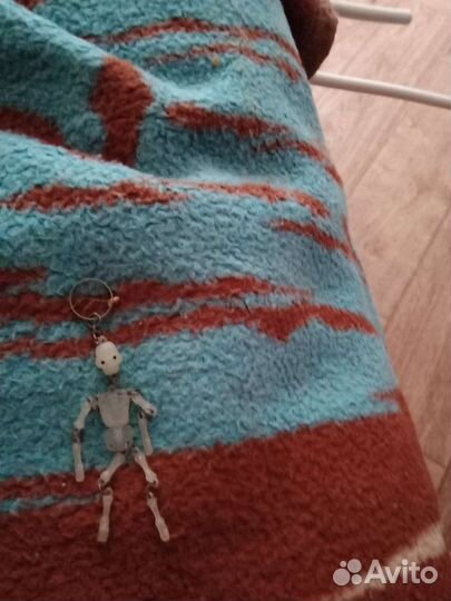 Брелок на ключи mercedes