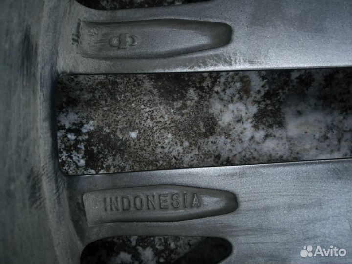 Диск R 20 Lexus. 1 штука