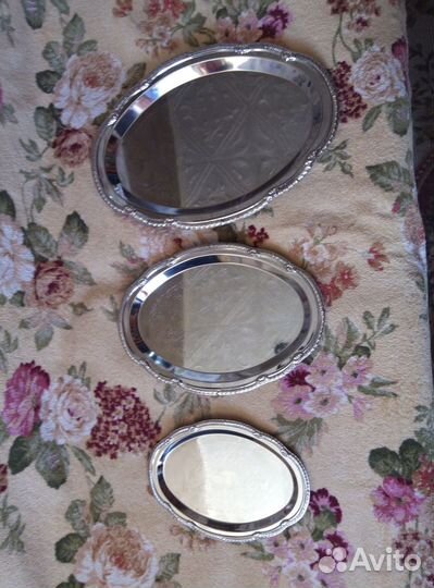 Набор подносов новый (3 штуки)