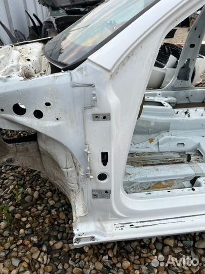 Передняя стойка кузова левая Audi A6 C6 2.8 2010